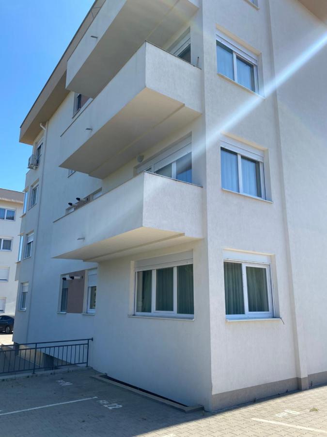 Motilor Apartament Apartamento Alba Iulia Exterior foto